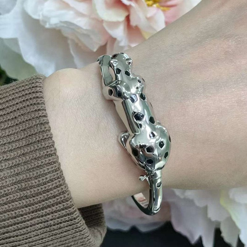 Cartier Leopard Bracelet JWL00225