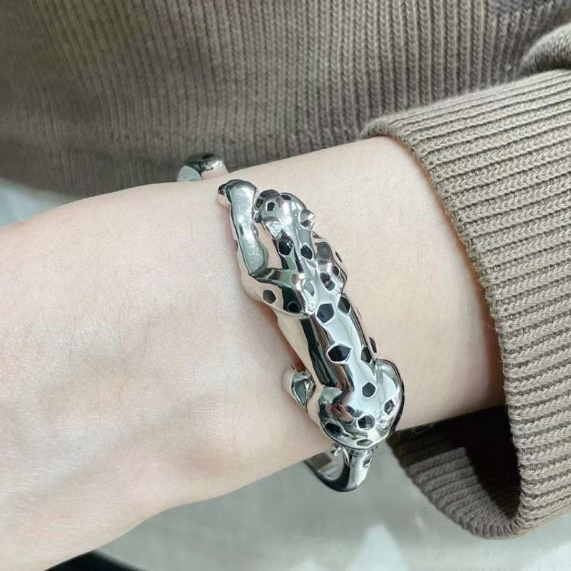 Cartier Leopard Bracelet JWL00225