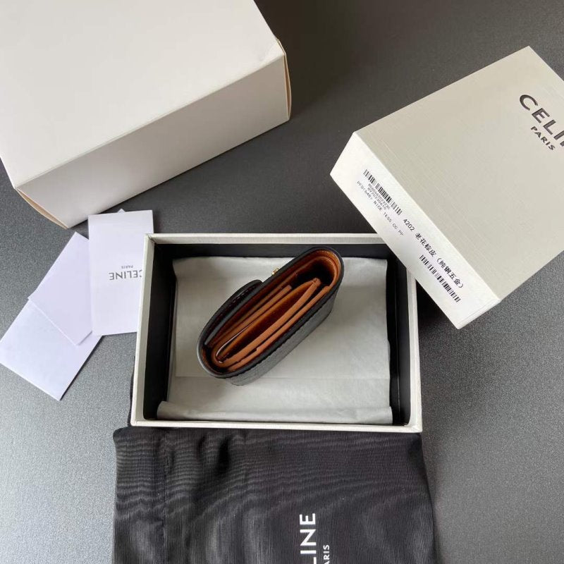 Celine Triomphe Leather Wallet WB001296