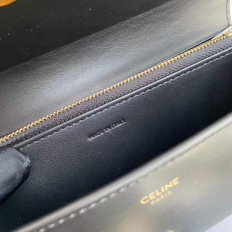 Celine Triomphe Leather Wallet WB001299