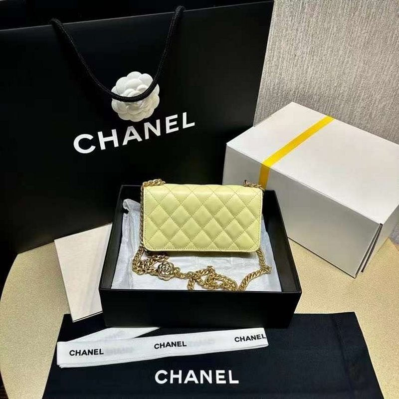 Chanel Camellia Bag BGMP1226