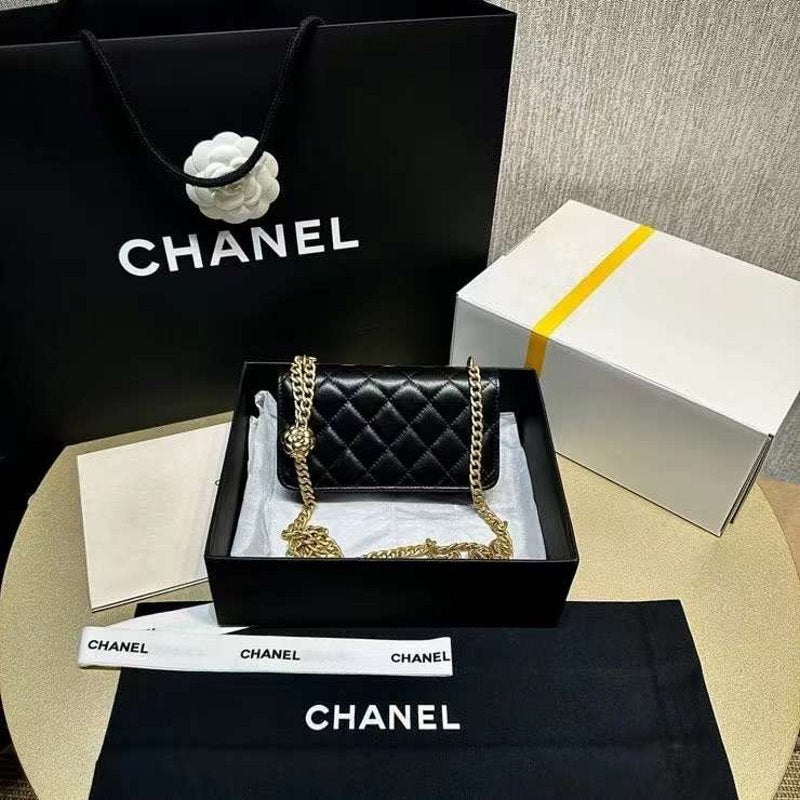 Chanel Camellia Bag BGMP1228