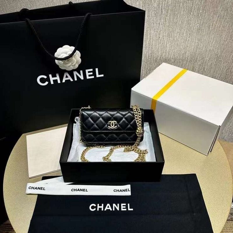 Chanel Camellia Bag BGMP1228