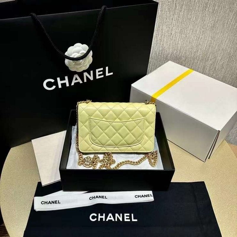 Chanel Camellia Bag BGMP1231