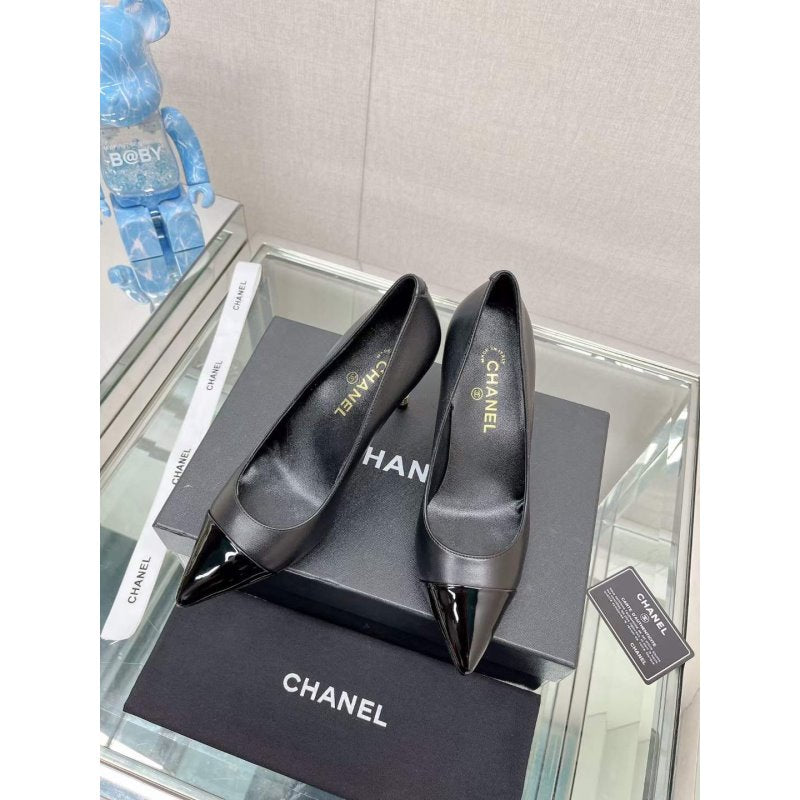 Chanel Coco Pointy Heeled Shoes SHS05465