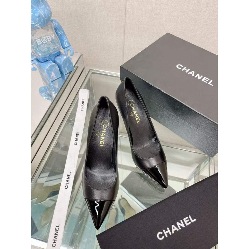 Chanel Coco Pointy Heeled Shoes SHS05465