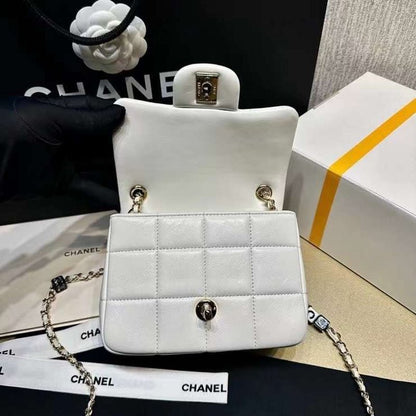 Chanel Flap Bag BGMP1208