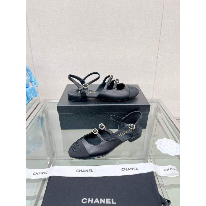 Chanel Flat Sandals SHS05643