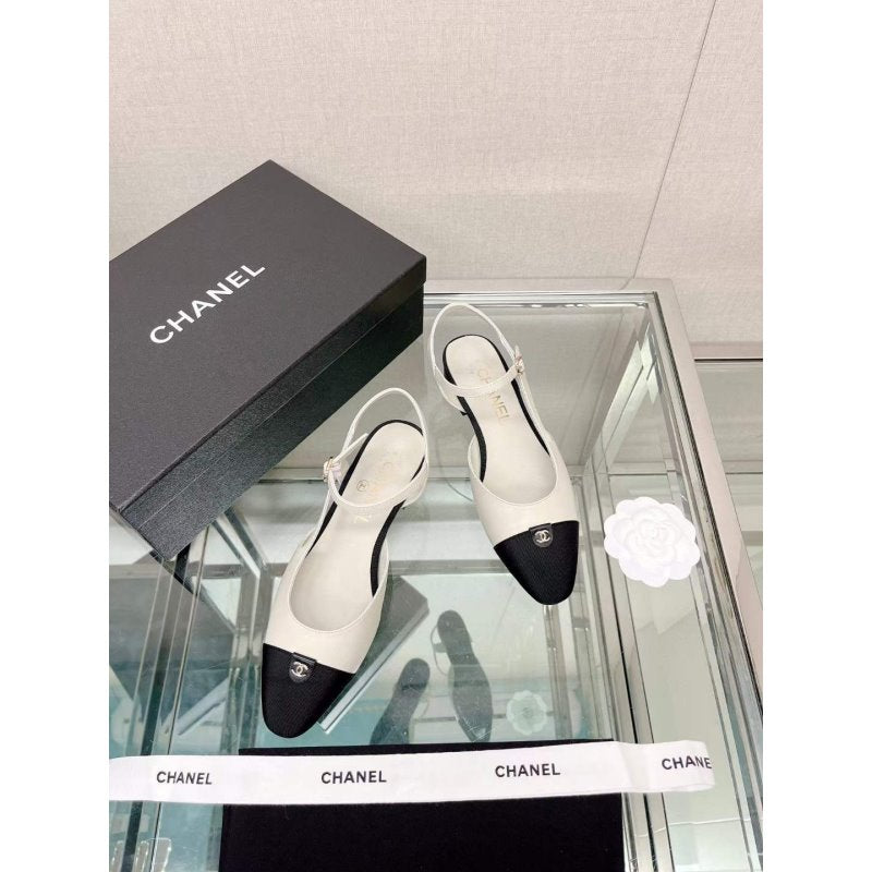 Chanel Flat Sandals SHS05648