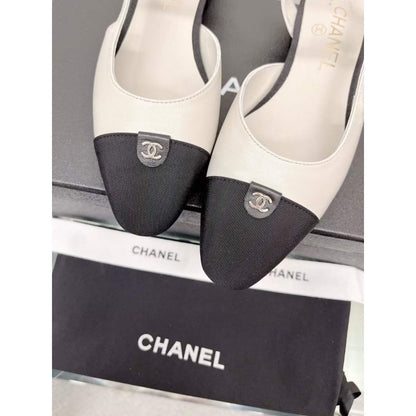 Chanel Flat Sandals SHS05648