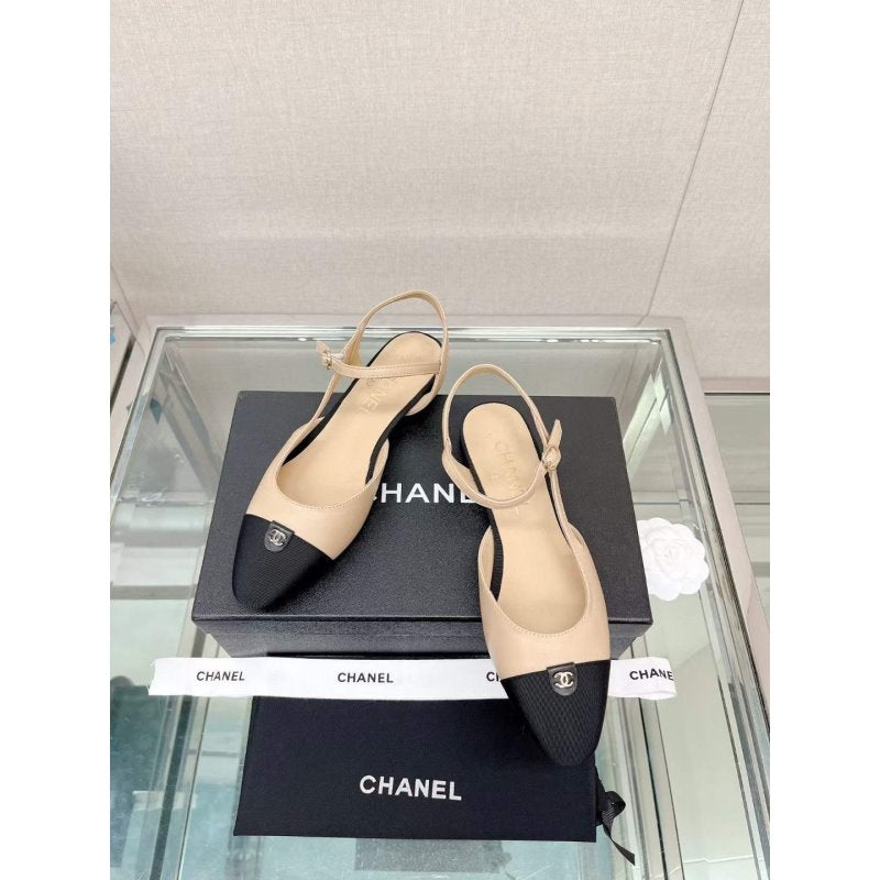 Chanel Flat Sandals SHS05650