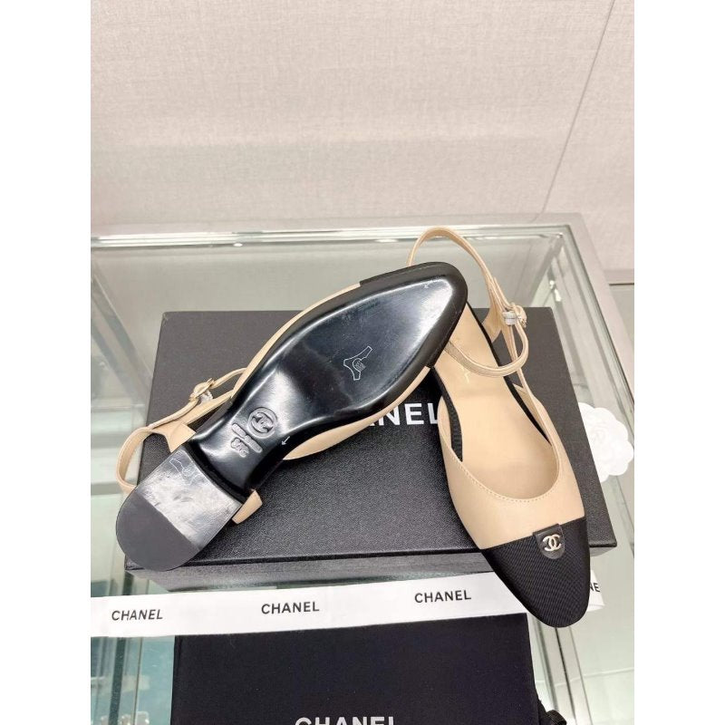 Chanel Flat Sandals SHS05650