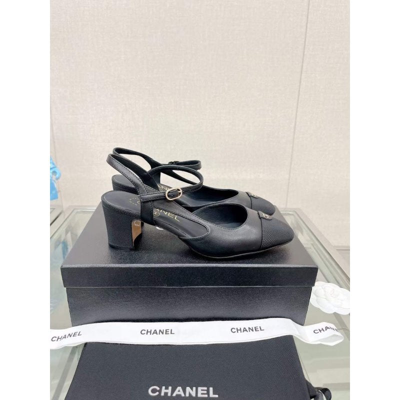 Chanel Flat Sandals SHS05651