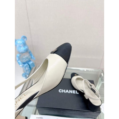 Chanel Flat Sandals SHS05652