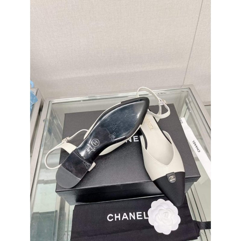 Chanel Flat Sandals SHS05654