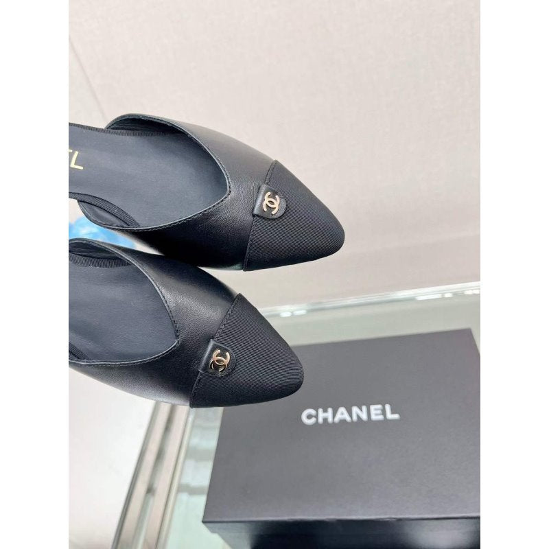 Chanel Flat Sandals SHS05655