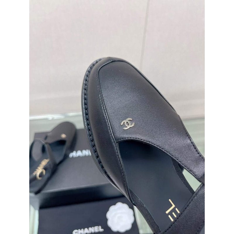 Chanel Flat Sandals SHS05662