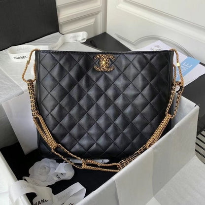 Chanel Hippie Bag BCH00820