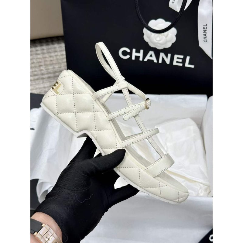 Chanel Linggepo Sandals SHS05365