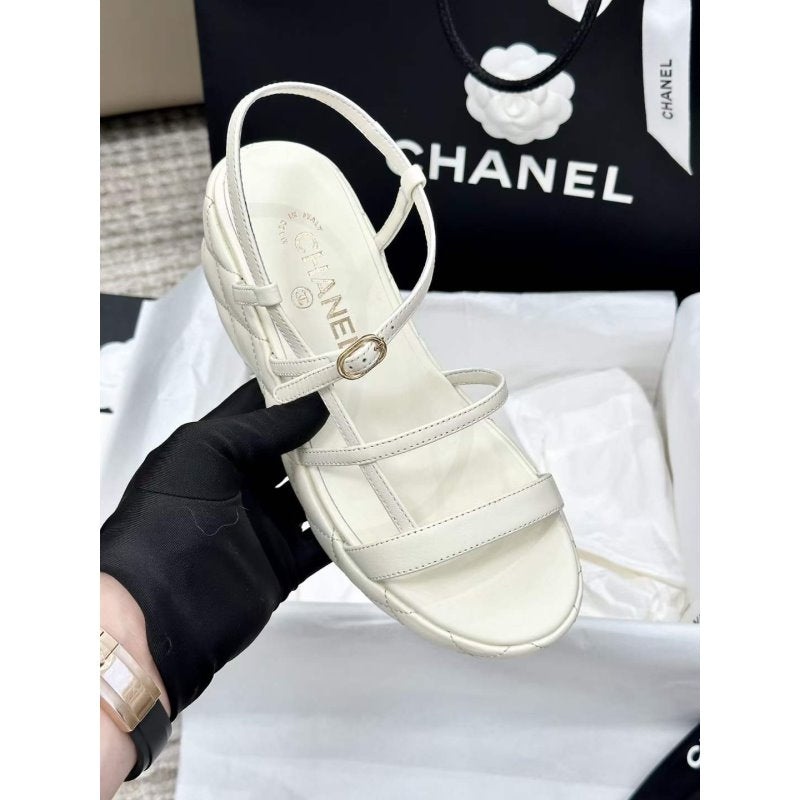 Chanel Linggepo Sandals SHS05365