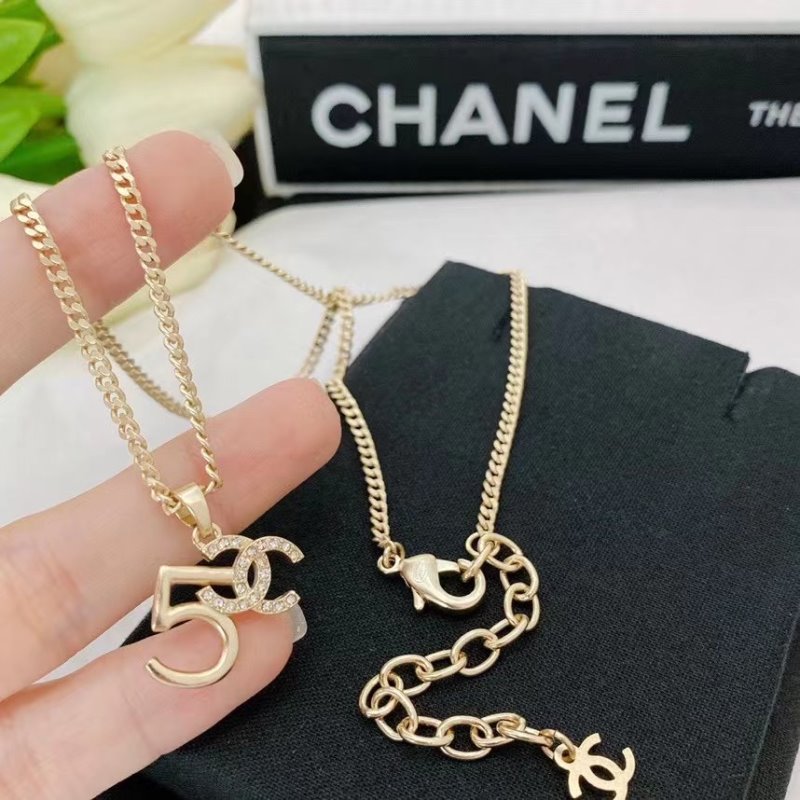 Chanel Necklace JWL00662