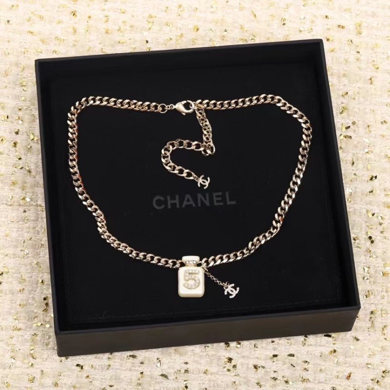 Chanel Perfume Bottle Necklace JWL00741