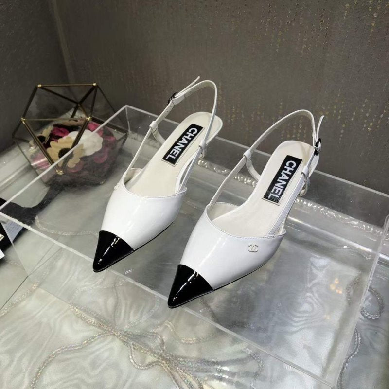 Chanel Pointed Sandals SHS05355