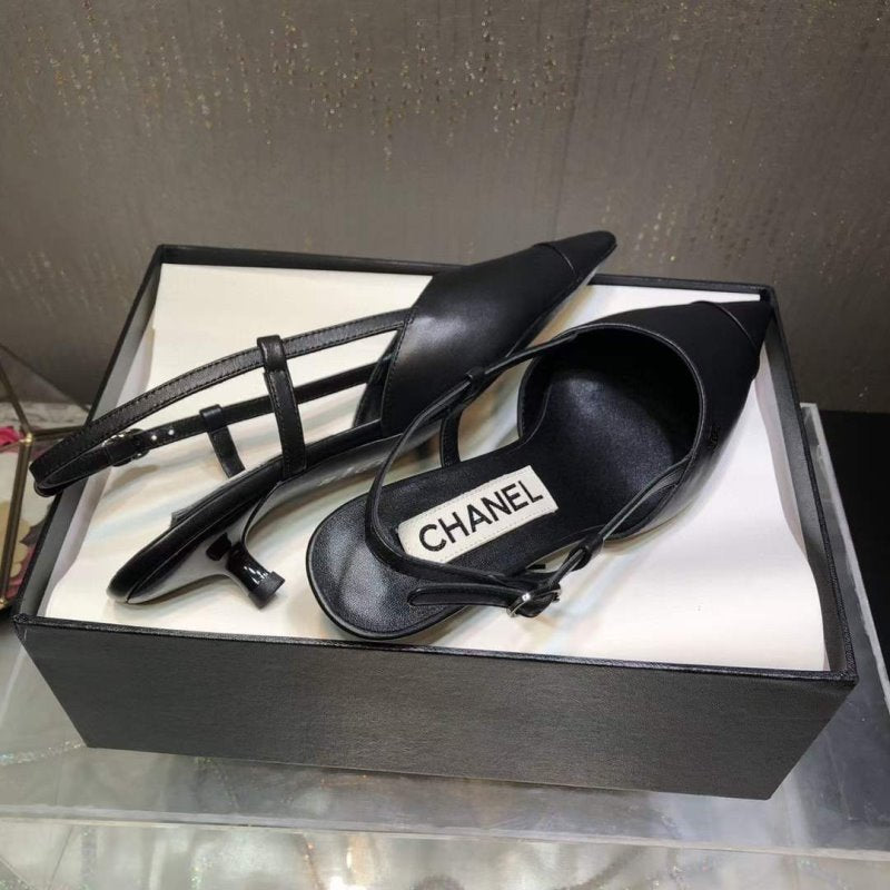 Chanel Pointed Sandals SHS05356