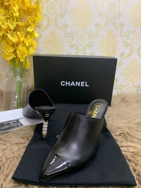 Chanel Pump SHS02990