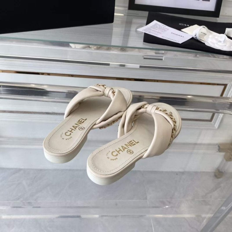 Chanel Slippers SHS05698