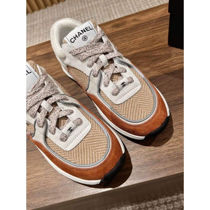 Chanel Sneakers SHS05345