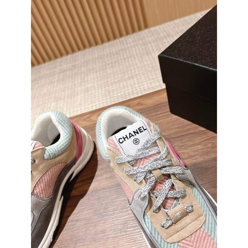 Chanel Sneakers SHS05349