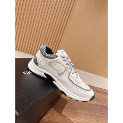 Chanel Sneakers SHS05350