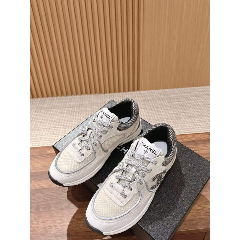 Chanel Sneakers SHS05350