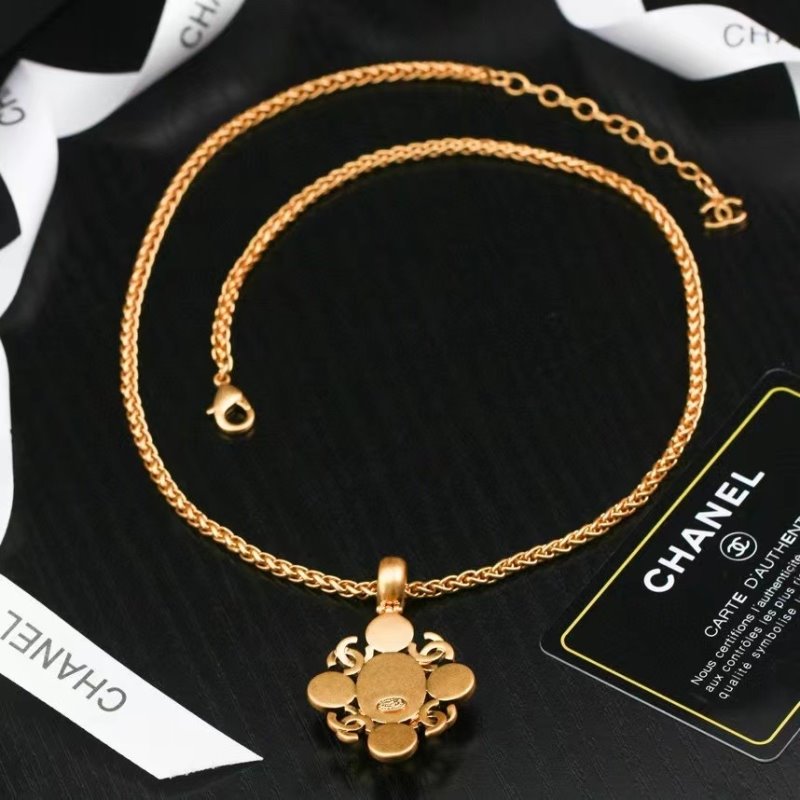 Chanel Vintage Necklace JWL00726