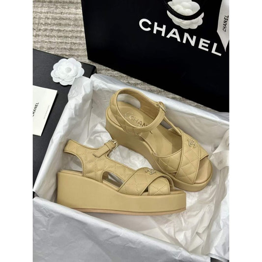 Chanel Wedge Sandals SHS05358