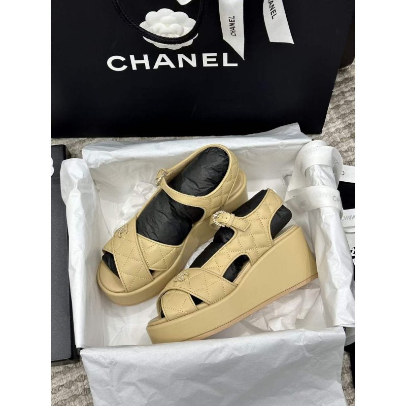 Chanel Wedge Sandals SHS05358