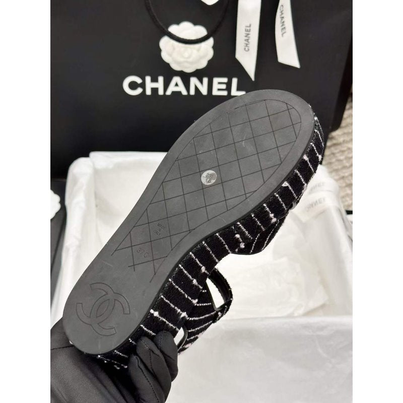 Chanel Wedge Sandals SHS05361