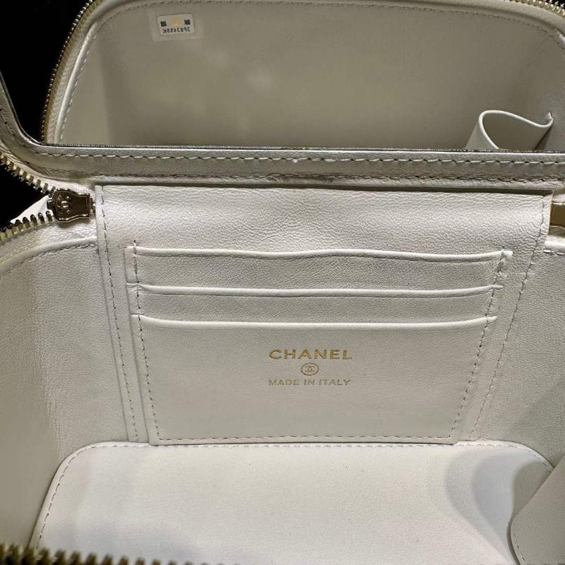 Chanel Box Bag BG02167