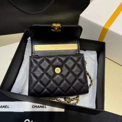 Chanel Buckle Hand Bag BG02137