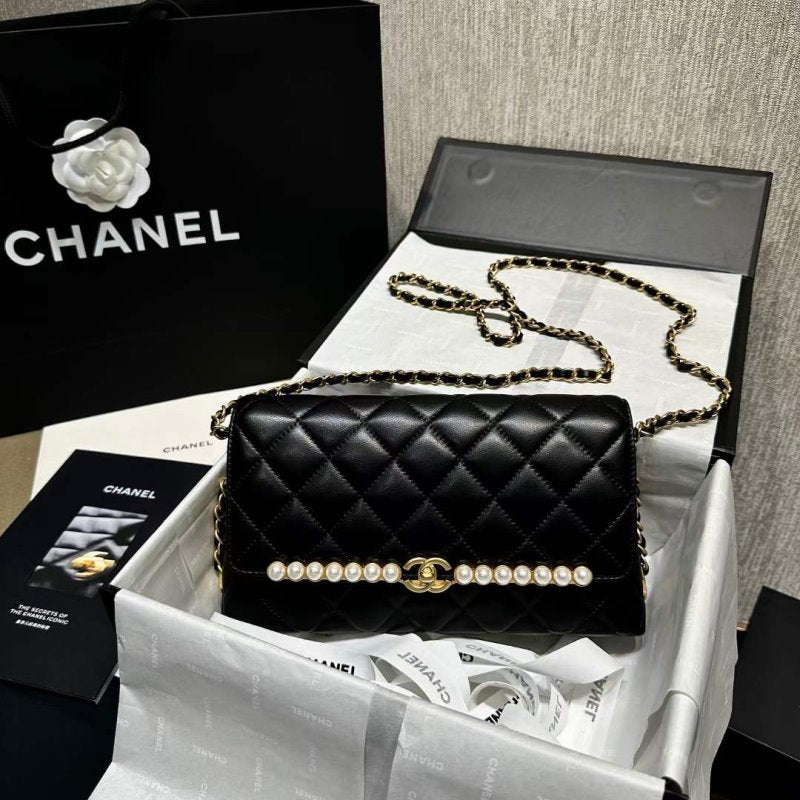 Chanel Chain Bag BG02132