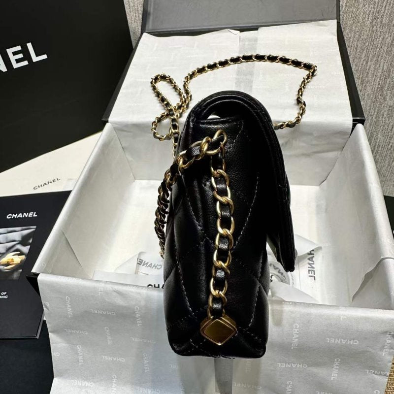 Chanel Chain Bag BG02132