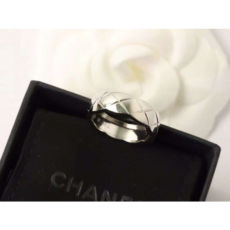 Chanel Diamond Ring JWL00189