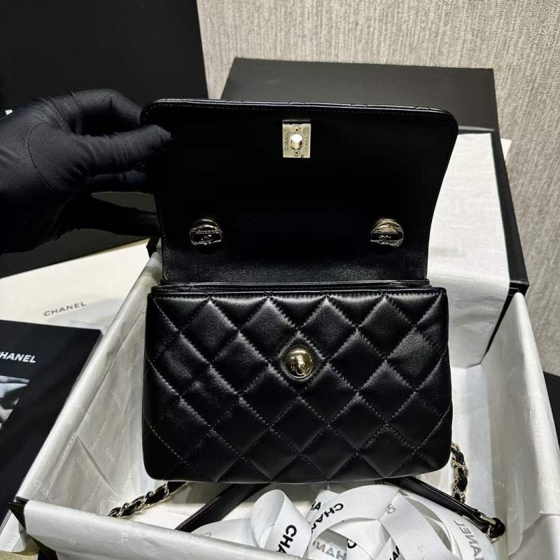 Chanel Double C Bag BG02148