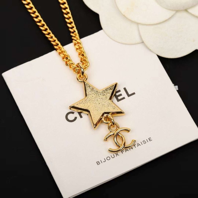 Chanel Double C Necklace JWL00211