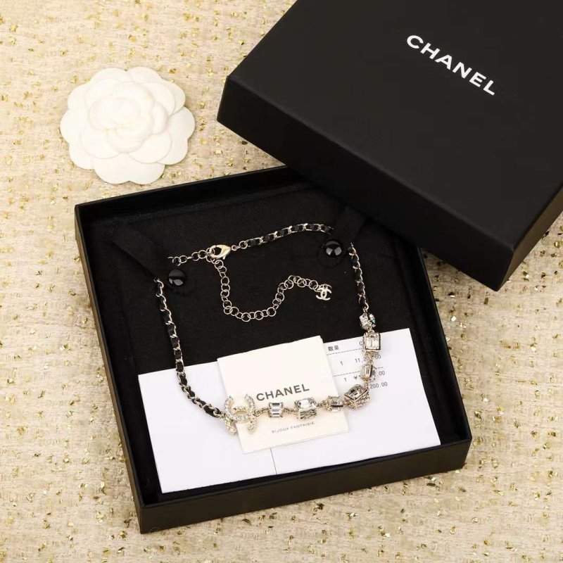 Chanel Double C Necklace JWL00212