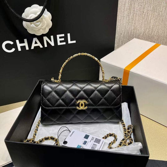 Chanel Enamel Handle Bag BG02138