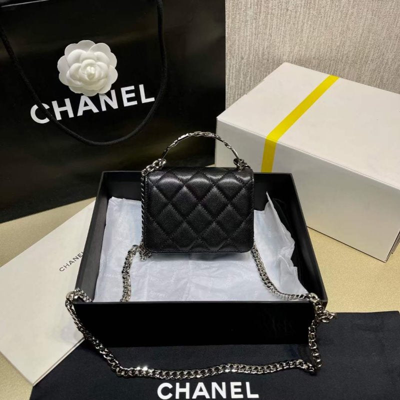 Chanel Enamel Handle Bag BG02147