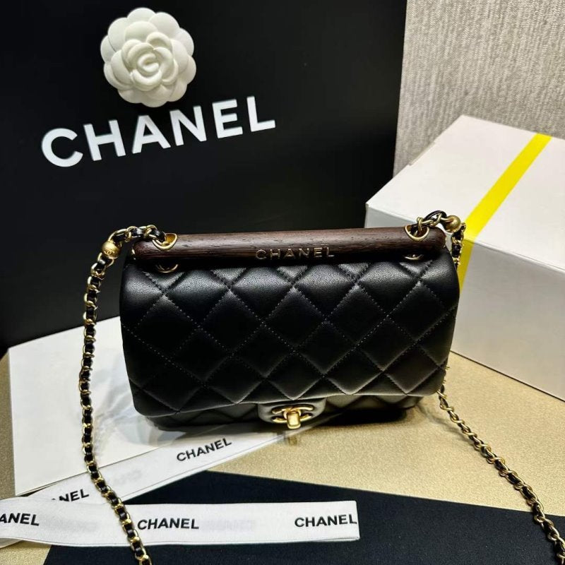 Chanel Flap Bag BG02143