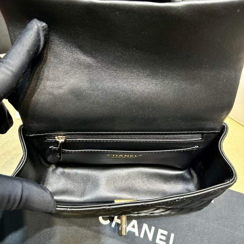 Chanel Flap Bag BG02155